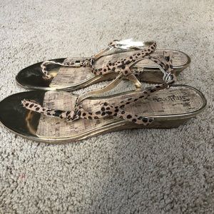 Small wedge sandal
